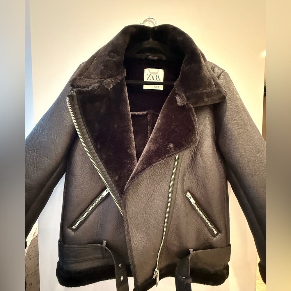 Zara Women's Black Faux Leather Shearling Jacket